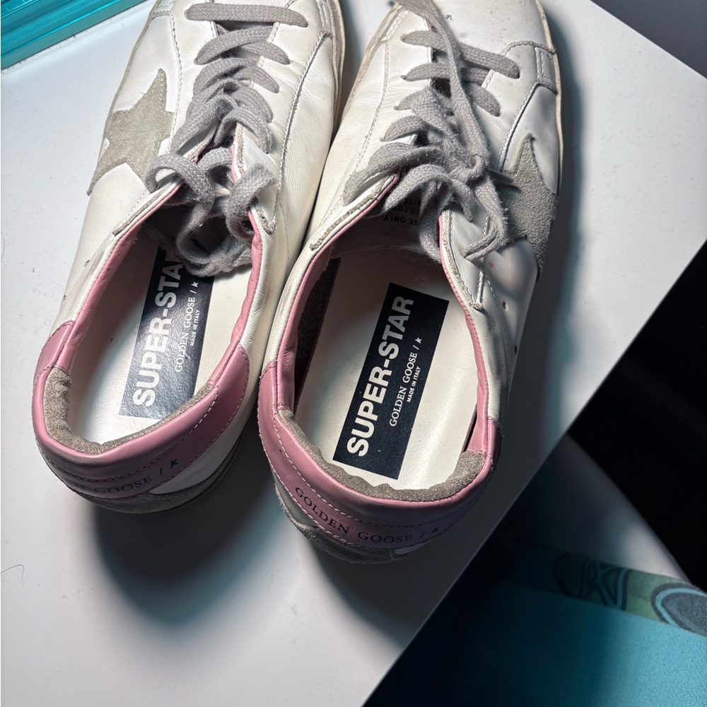 Golden Goose Cream and Pink Star Sneakers - Picture 2 of 3